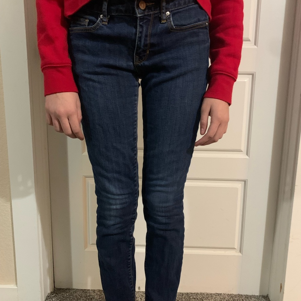 GAP blue skinny jeans